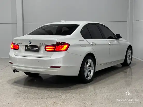 BMW-320i-2.0 GP 16V TURBO ACTIVE FLEX 4P AUTOMÁTICO BMW-320i-2014