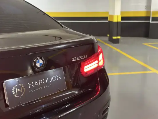 BMW-320i-2.0 SPORT 16V TURBO ACTIVE FLEX 4P AUTOMÁTICO BMW-320i-2016