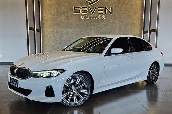 BMW-320i-2024