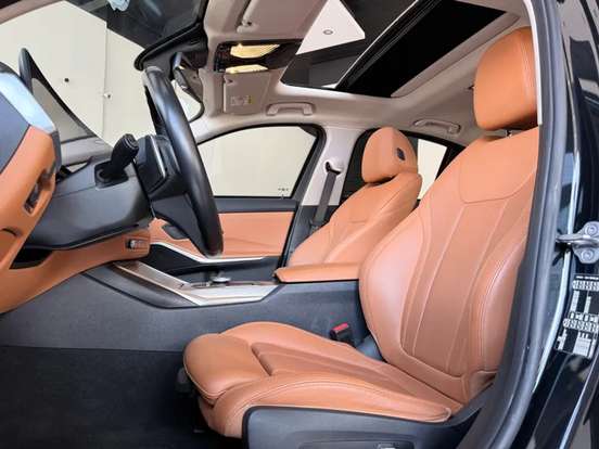 BMW-320i-2.0 16V TURBO FLEX SPORT GP AUTOMÁTICO BMW-320i-2023