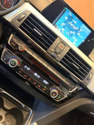 BMW-320i-2017