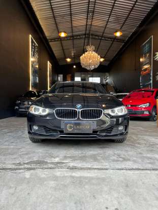 BMW-320i-2014