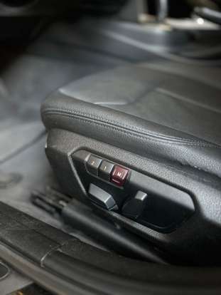 BMW-320i-2014