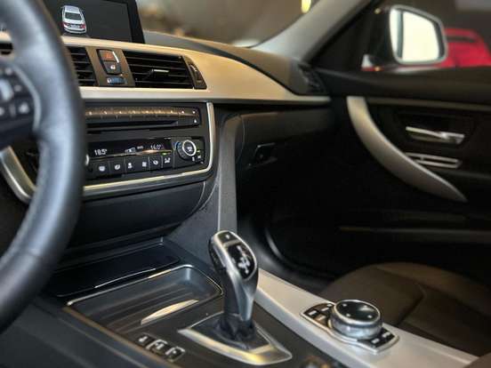 BMW-320i-2.0 SPORT GP 16V TURBO ACTIVE FLEX 4P AUTOMÁTICO BMW-320i-2014