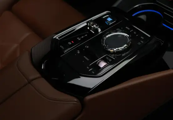 BMW-i5-2024