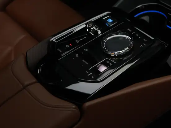BMW-i5-ELÉTRICO XDRIVE60 M SPORT BMW-i5-2024