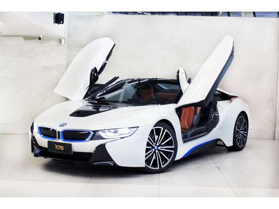 BMW-i8-2019