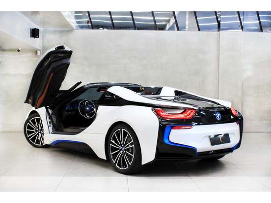 BMW-i8-1.5 12V HYBRID EDRIVE ROADSTER AUTOMÁTICO BMW-i8-2019