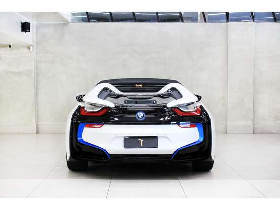 BMW-i8-1.5 12V HYBRID EDRIVE ROADSTER AUTOMÁTICO BMW-i8-2019