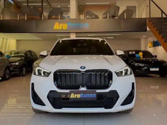 BMW-iX1-ELÉTRICO eDRIVE20 X LINE BMW-iX1-2023