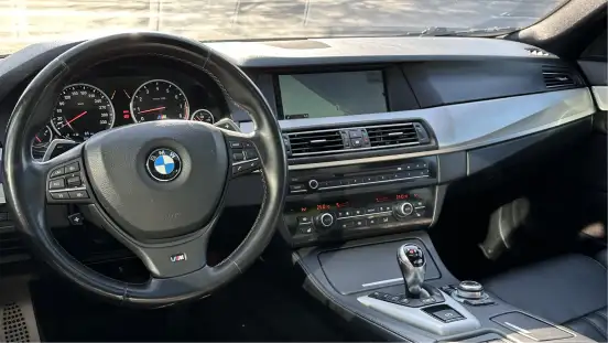 BMW-M5-4.4 V8 32V GASOLINA 4P AUTOMÁTICO BMW-M5-2012