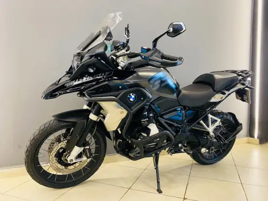 BMW-R 1250 GS PREMIUM TRIPLE BLACK BMW-R 1250 GS PREMIUM TRIPLE BLACK-2022