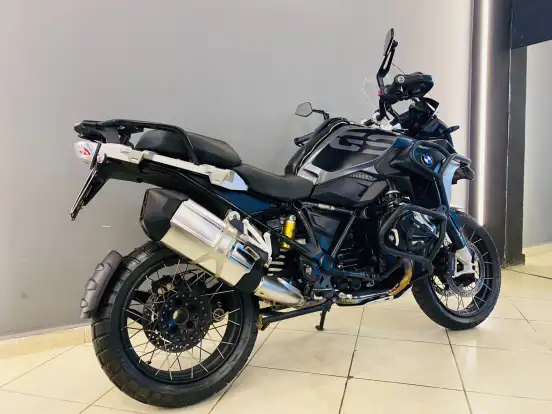 BMW-R 1250 GS PREMIUM TRIPLE BLACK BMW-R 1250 GS PREMIUM TRIPLE BLACK-2022