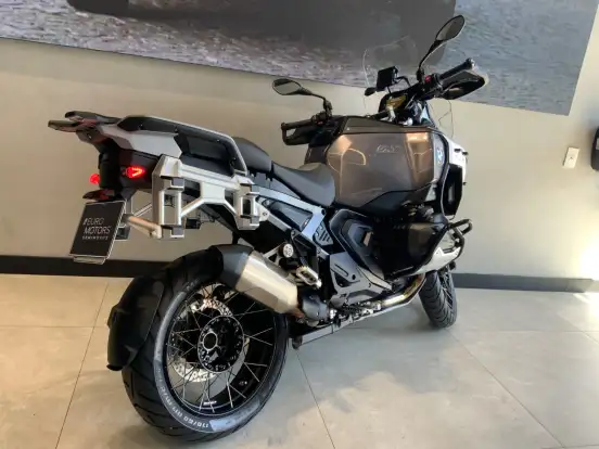 BMW-R 1300 GS ADVENTURE TRIPLE BLACK-2025
