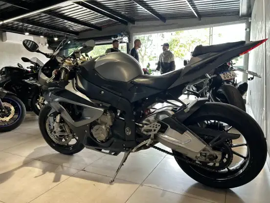 BMW-S 1000 RR-2013