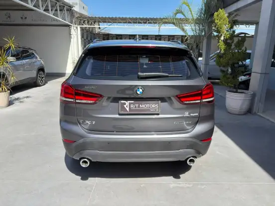 BMW-X1-2020