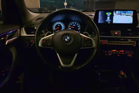 BMW-X1-2020