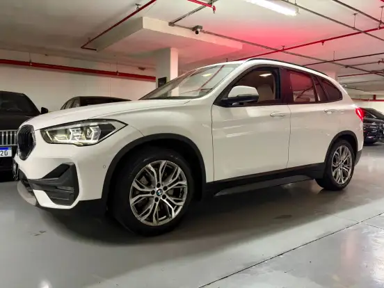 BMW-X1-2.0 16V TURBO ACTIVEFLEX SDRIVE20I OUTDOOR 4P AUTOMÁTICO BMW-X1-2021