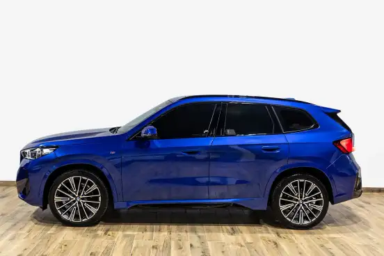 BMW-X1-2022