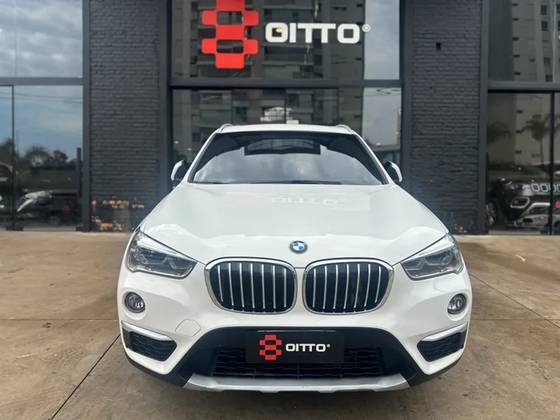 BMW X1 2.0 16V TURBO ACTIVEFLEX SDRIVE20I 4P AUTOMÁTICO