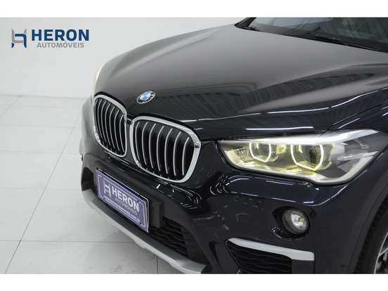 BMW-X1-2016