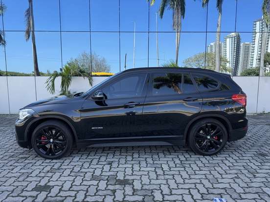 BMW-X1-2.0 16V TURBO ACTIVEFLEX SDRIVE20I 4P AUTOMÁTICO BMW-X1-2016