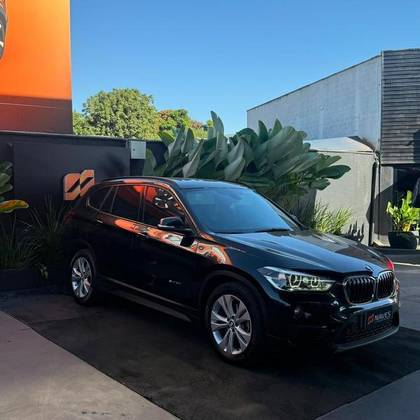 BMW X1 2.0 16V TURBO ACTIVEFLEX SDRIVE20I 4P AUTOMÁTICO