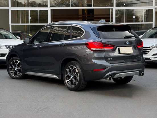 BMW-X1-2.0 16V TURBO ACTIVEFLEX SDRIVE20I X-LINE 4P AUTOMÁTICO BMW-X1-2019