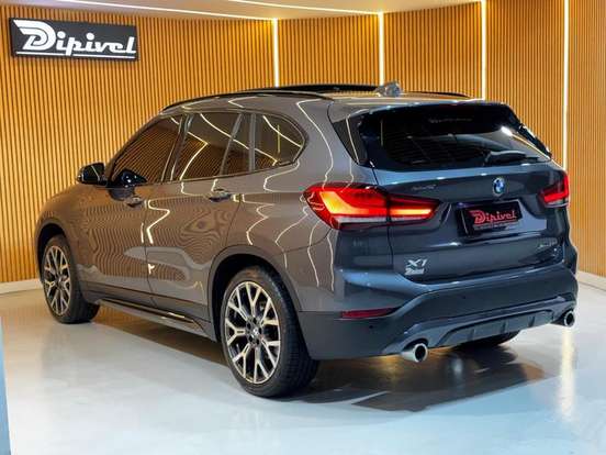 BMW-X1-2020
