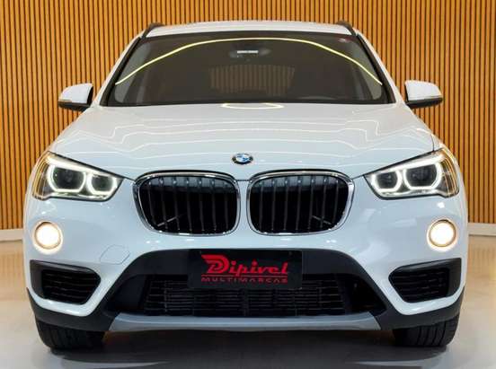 BMW-X1-2.0 16V TURBO GASOLINA SDRIVE20I GP 4P AUTOMÁTICO BMW-X1-2016