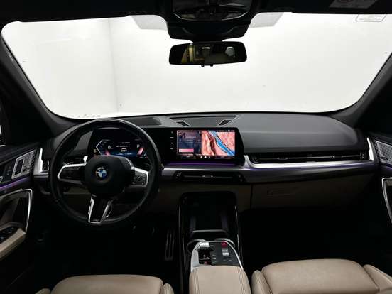 BMW-X1-2024