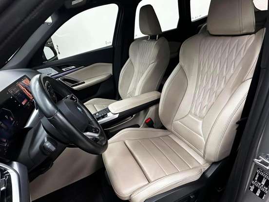BMW-X1-2.0 16V TURBO GASOLINA SDRIVE20I M SPORT STEPTRONIC BMW-X1-2024