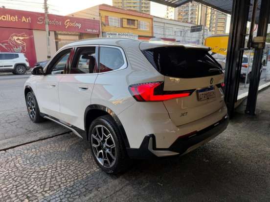 BMW-X1-2.0 16V TURBO GASOLINA SDRIVE20I X-LINE STEPTRONIC BMW-X1-2025