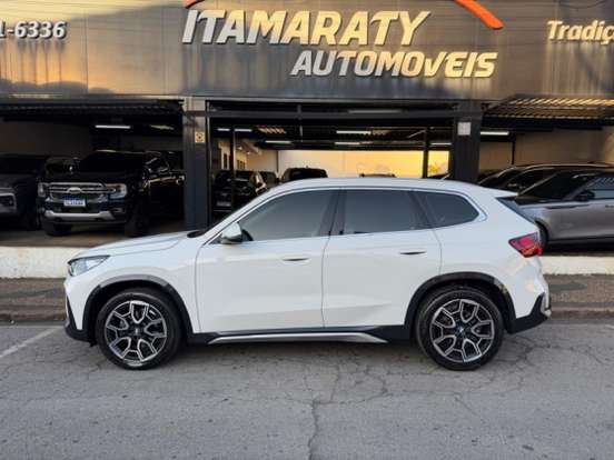 BMW-X1-2025