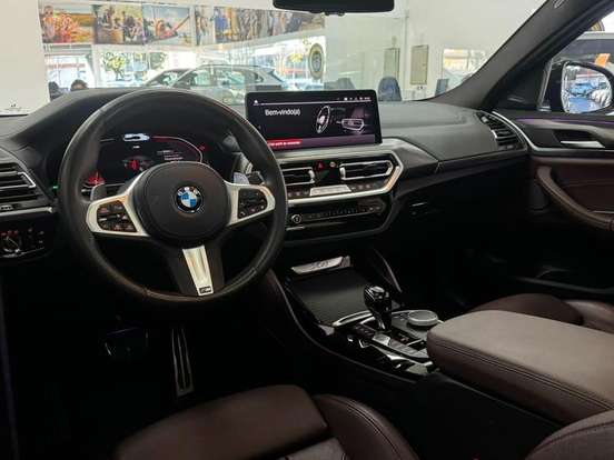 BMW-X4-2024