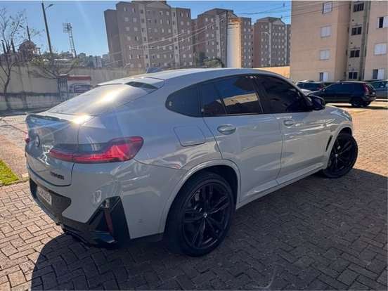 BMW-X4-2024