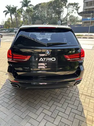BMW-X5-3.0 FULL 4X4 35I 6 CILINDROS 24V GASOLINA 4P AUTOMÁTICO BMW-X5-2017