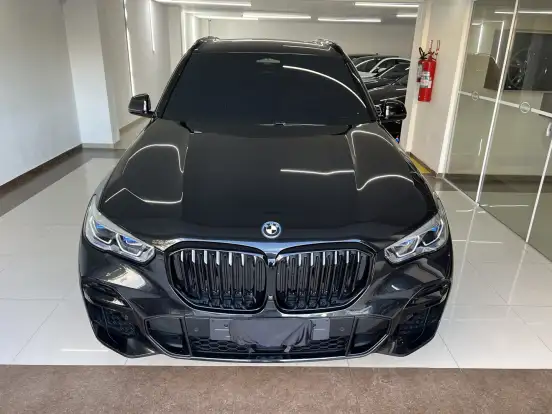 BMW-X5-2022