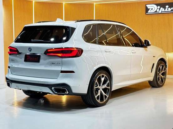 BMW-X5-3.0 I6 TURBO HÍBRIDO XDRIVE45E M SPORT AUTOMÁTICO BMW-X5-2021