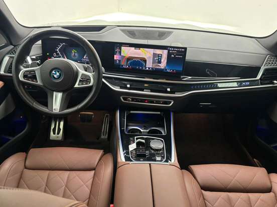 BMW-X5-3.0 I6 TURBO HÍBRIDO XDRIVE50E M SPORT AUTOMÁTICO BMW-X5-2023