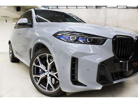 BMW-X5-3.0 I6 TURBO HÍBRIDO XDRIVE50E M SPORT AUTOMÁTICO BMW-X5-2023