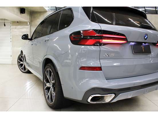 BMW-X5-3.0 I6 TURBO HÍBRIDO XDRIVE50E M SPORT AUTOMÁTICO BMW-X5-2023