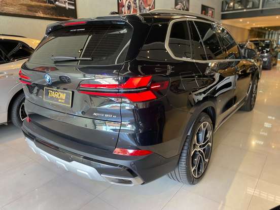 BMW-X5-2024