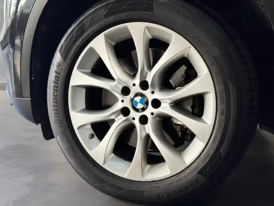 BMW-X5-4.4 V8 TURBO GASOLINA XDRIVE50I SECURITY AUTOMÁTICO BMW-X5-2015