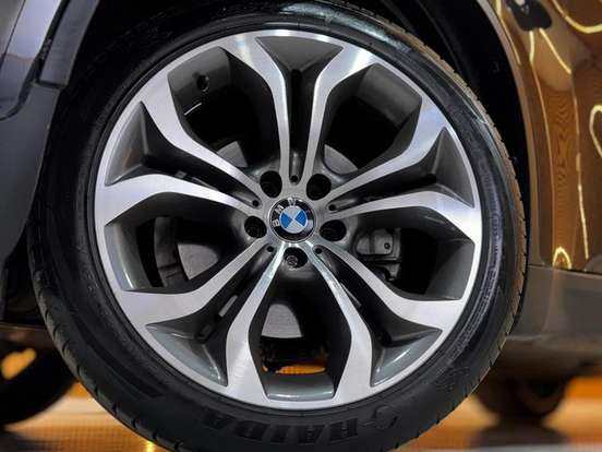 BMW-X6-3.0 35I 4X4 COUPÉ 6 CILINDROS 24V GASOLINA 4P AUTOMÁTICO BMW-X6-2013