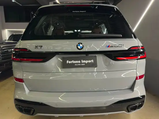 BMW-X7-4.4 V8 GASOLINA M60i STEPTRONIC BMW-X7-2024