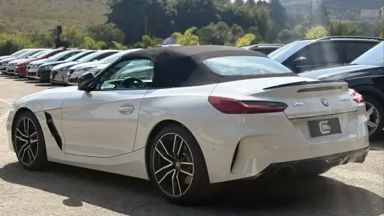 BMW-Z4-2021
