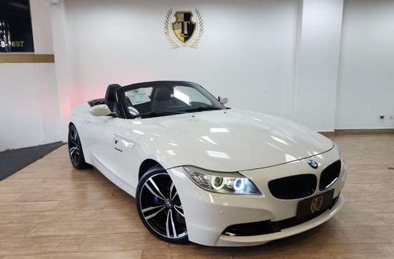 BMW-Z4-2.5 I6 GASOLINA SDRIVE23I AUTOMÁTICO BMW-Z4-2010