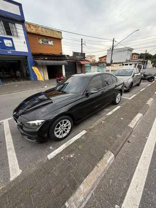 BMW-316i-2014