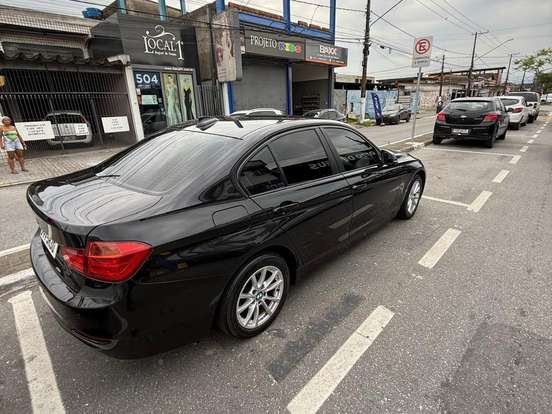 BMW-316i-1.6 SEDAN 16V TURBO GASOLINA 4P AUTOMATICO BMW-316i-2014